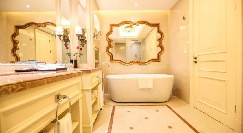 Haoyikang Hotel Hujcsou Kültér fotó